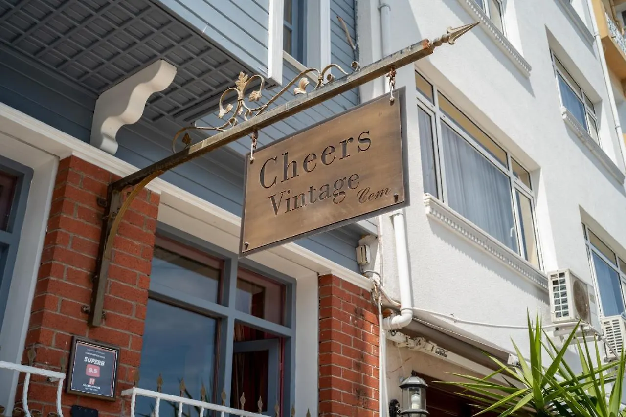 Cheers Vintage Hostel Istanbul