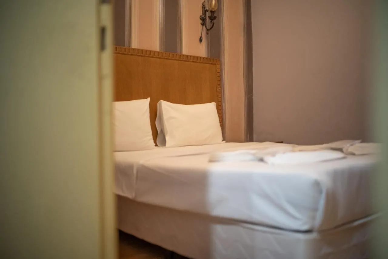 Cheers Vintage Hostel İstanbul